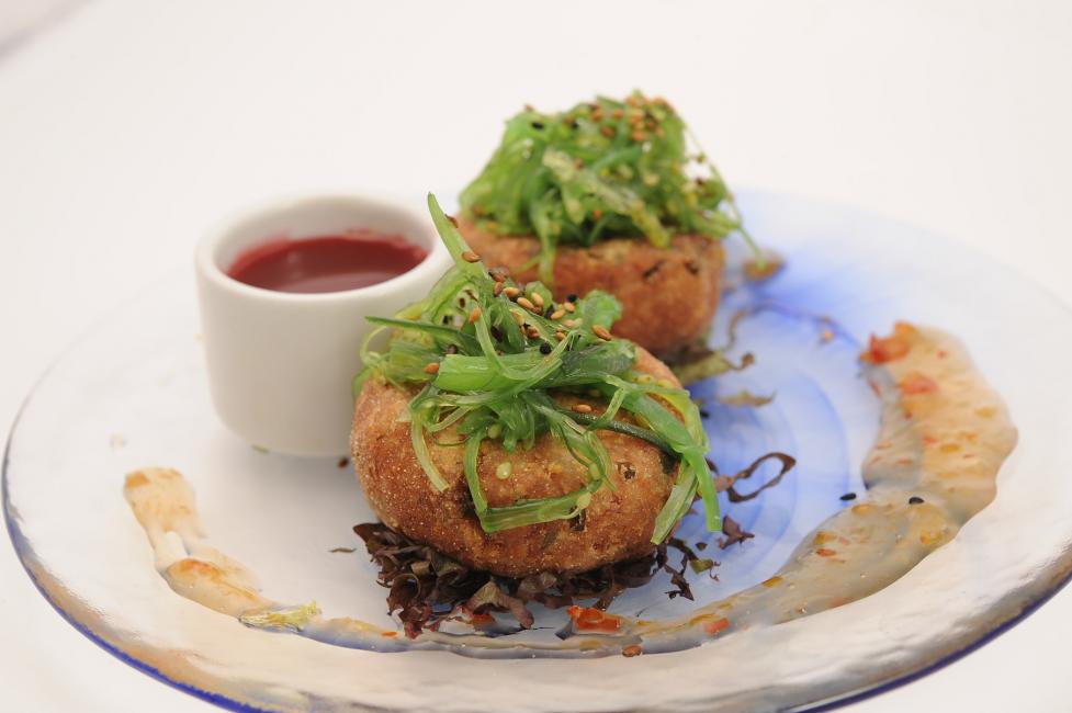 JetDine Menu F21 - tuna balls with sweet chili sauce