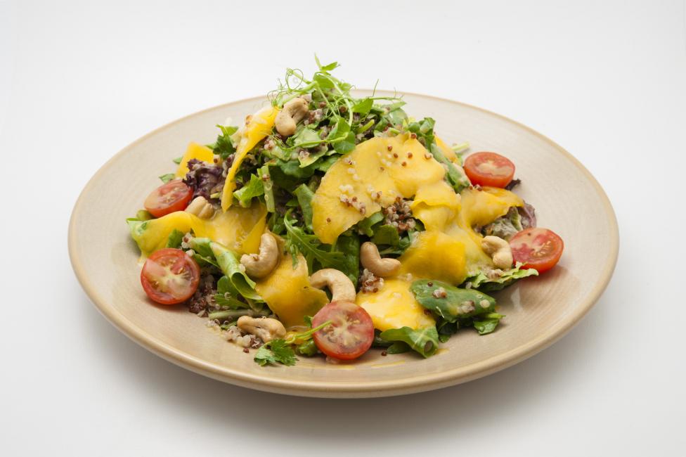 JetDine Menu S5 - Quinoa Avocado Salad